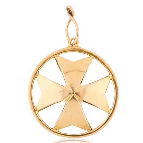 Vintage 18ct Gold Maltese Cross Pendant Rh Jewellers