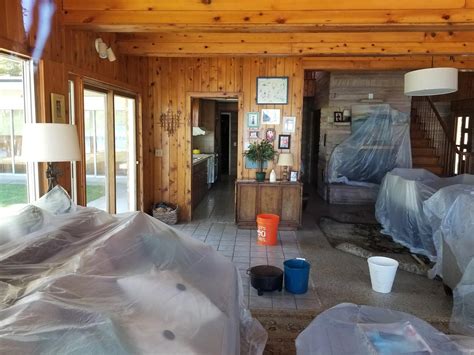 [No Spoilers] Do the Byrdes know their roof leaks? | Scrolller