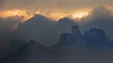 Drakensberg Mountains are a hikers paradise - Antbear Lodge