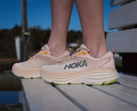 Hoka W Bondi 8 Cream Vanilla Framsport