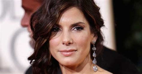 Eltapondelascinco Sandra Bullock Dona Un Mill N De D Lares Para