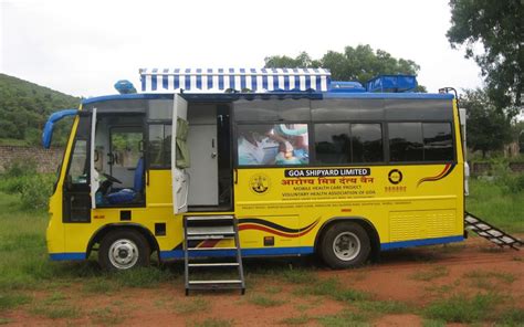 Dental Bus - Starline Autobodies