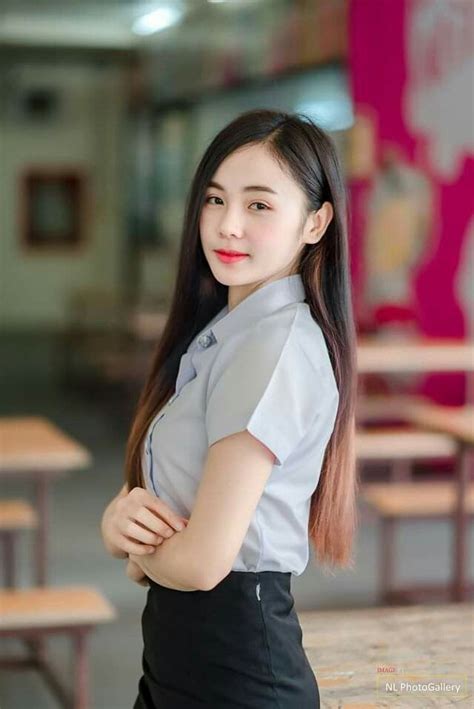 ปักพินโดย Chiêu Nguyễn ใน Nữ Sinh Thái นางแบบ สาวมหาลัย สาวเซ็กซี่