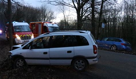 Quatre blessés légers dans un choc frontal à Allonne