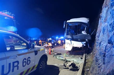 Dans les Pyrénées Orientales un accident dautocar fait au moins deux