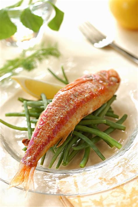 Baked Red Mullet With Green Beans Recipe Eat Smarter USA