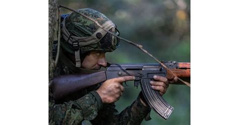 Вижте как нашите военни тренират с партньорите от НАТО (Видео)