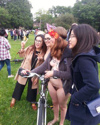 Cute Brunette Southampton 2016 Wnbr World Naked Bike Ride Porn Pictures XXX Photos Sex