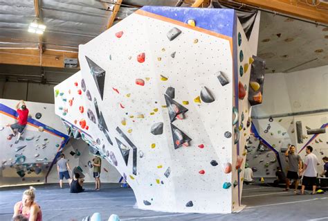 Our 5 Favorite Bouldering Gyms In Berlin 2025 Climbing House