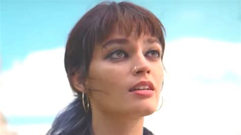 Change Is In The Air In A Brand New Sex Education Season 3 Trailer