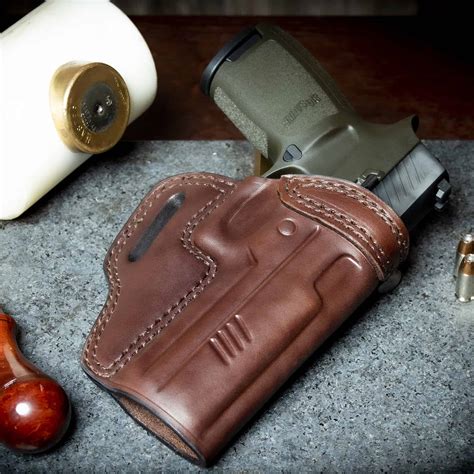 Quickship SIG P320 OWB Leather Holster Texas Strong Side