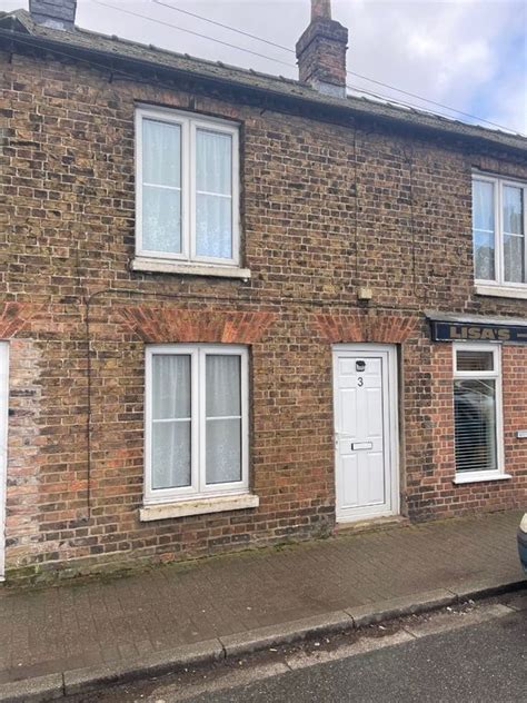 3 Bed Terraced House To Rent In Church Terrace Outwell Wisbech Pe14