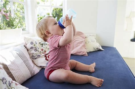 How To Cool A Baby Down In Hot Weather Tips Parent Needs To Know Goodtoknow