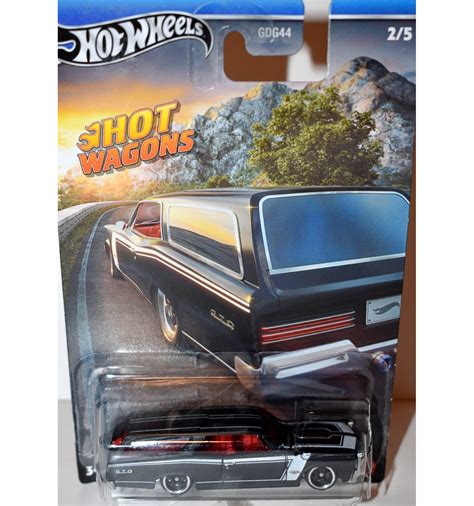 Hot Wheels - Hot Wagons - 1966 Pontiac GTO Station Wagon - Global Diecast Direct