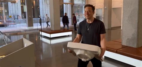 Por Fin Elon Musk Confirma Compra De Twitter Y Visita Las Oficinas