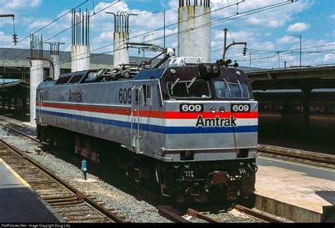 Amtrak 609 Amtrak E-60 at Washington, District of Columbia by Doug ...