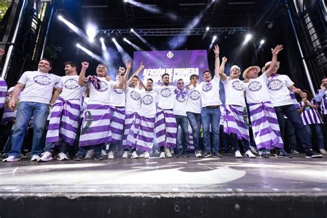 Todas Las Fotos De La Celebración Del Ascenso Del Real Valladolid A