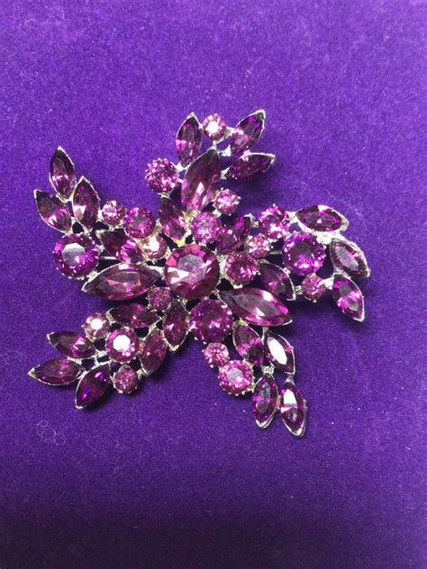 Beautiful Purple Vintage Pin Gem