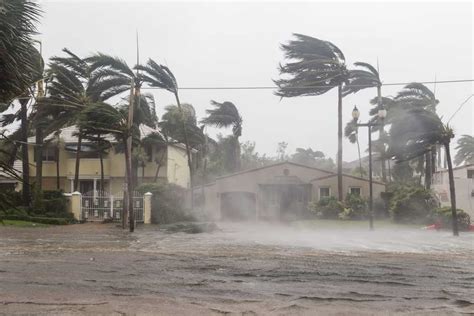 Before And After Hurricanes What To Do Paradise Exteriors Llc