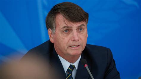 Bolsonaro edita MP e decreto para definir atividades essenciais ISTOÉ