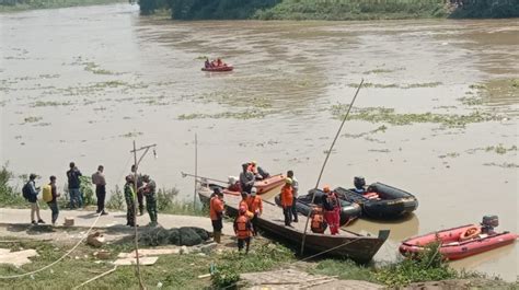 Satu Korban Tewas Perahu Terbalik Bengawan Solo Ditemukan Lagi Korban