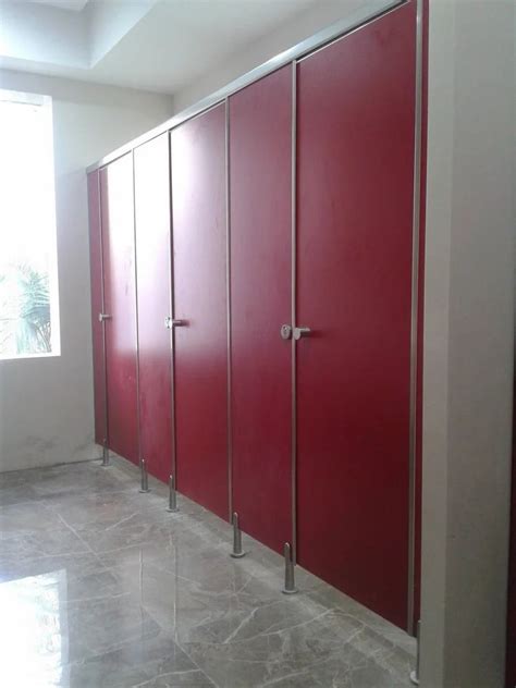 Modular Toilet Partition Ss Grand Leg Type At Rs In Thane