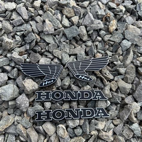 Jual Logo Tangki Cb Gelatik Emblem Tengki Cb Sayap Honda Plat Import