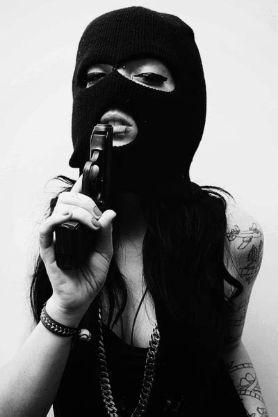 Gangster Girls With Guns Gangster Girls With Guns Tumblr Girl Gangster Sexy Gun Ready