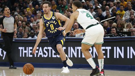 Celtics Wrap Boston S Four Game Win Streak Snapped In Loss Vs Pacers