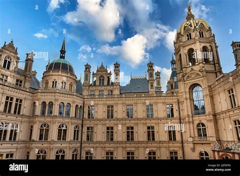 schwerin castle, schwerin castles Stock Photo - Alamy