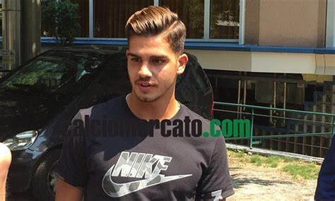 Galeri Operasi Transfer Milan Sejauh Ini Bola Net