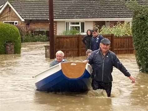 Storm Babet Chaos As Three Dead And More Danger To Life Warnings