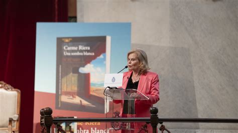 Presentación de Una sombra blanca de Carme Riera Actos Real