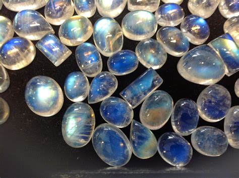 Rainbow and blue moonstone cabochons prices qualities