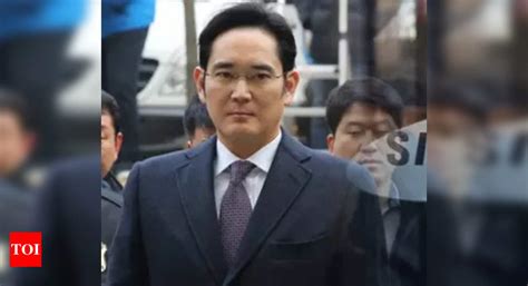 Samsung chief Lee Jae-yong is acquitted of financial crimes related to ...