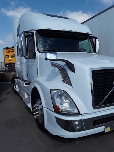 2017 Volvo Vnl 780 For Sale 77 Sleeper 664108