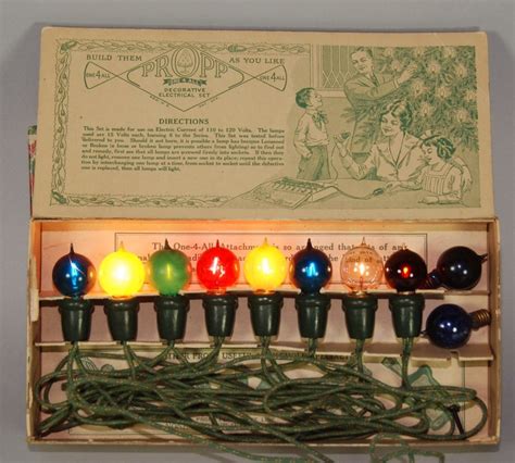 Vintage Christmas Lights | Golden Glow