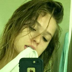 Tybee Diskin Nude Photo 0034