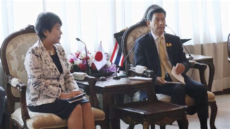 Japan Thailand Foreign Ministers Vow To Boost Economic Ties