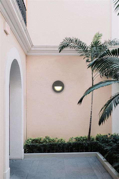 B Levico Wall S Wall Lamp Outdoor Lighting Betaly Architonic