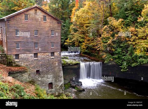 Lntermans Mill In Mill Creek Park Youngstown Ohio Stock Photo Alamy