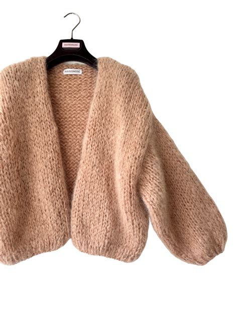 Oversized mohair vest poeder camel na te bestellen Maison Osé