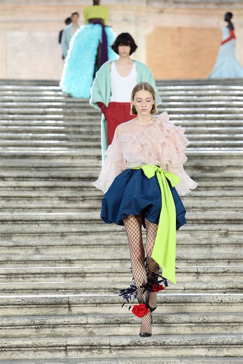 Valentino colección de Alta Costura de otoño invierno 2022 23 en Roma