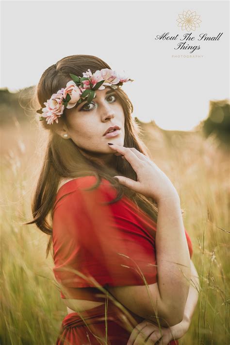 Beautiful Lauren About The Small Things Photography