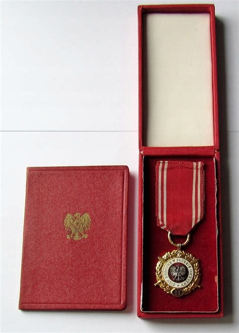 ZŁOTY MEDAL SIŁY ZBROJNE W SŁUŻBIE OJCZYZNY MAJOR 15127695524