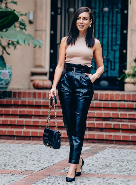 2 Ways To Wear Leather Pants For Fall