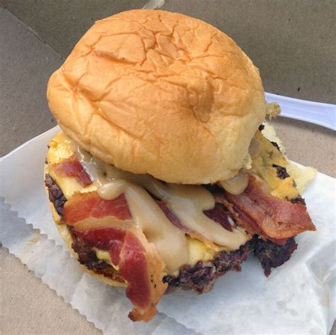 Shake Shack Chicago River North Thrillist