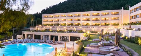 Hotel Rooms & Amenities | Four Points by Sheraton Sesimbra