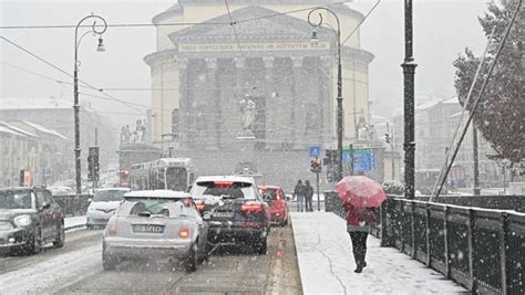 Previsioni Meteo Ponte Dell Dicembre Neve All Immacolata Ecco Dove