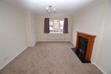 Bedroom End Terraced House Let In Pudsey Ls